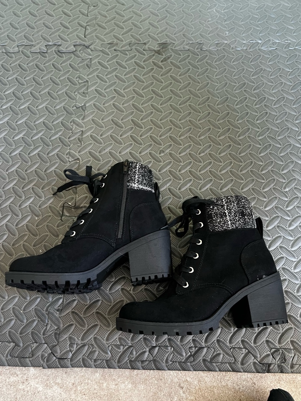 Sun & Stone Black Lace-Up Block Heel Ankle Boots with Knit Collar
